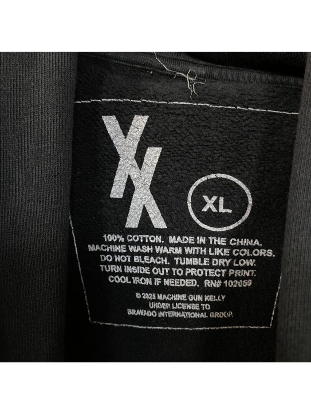 Machine Gun Kelly Tickets to My Downfall Pullover Hoodie XL - Picture 3 of 3
